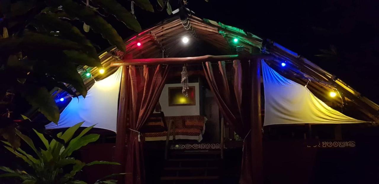 Location " La Pirogue " Maison D'Hotes A Moorea Haapiti Exterior photo